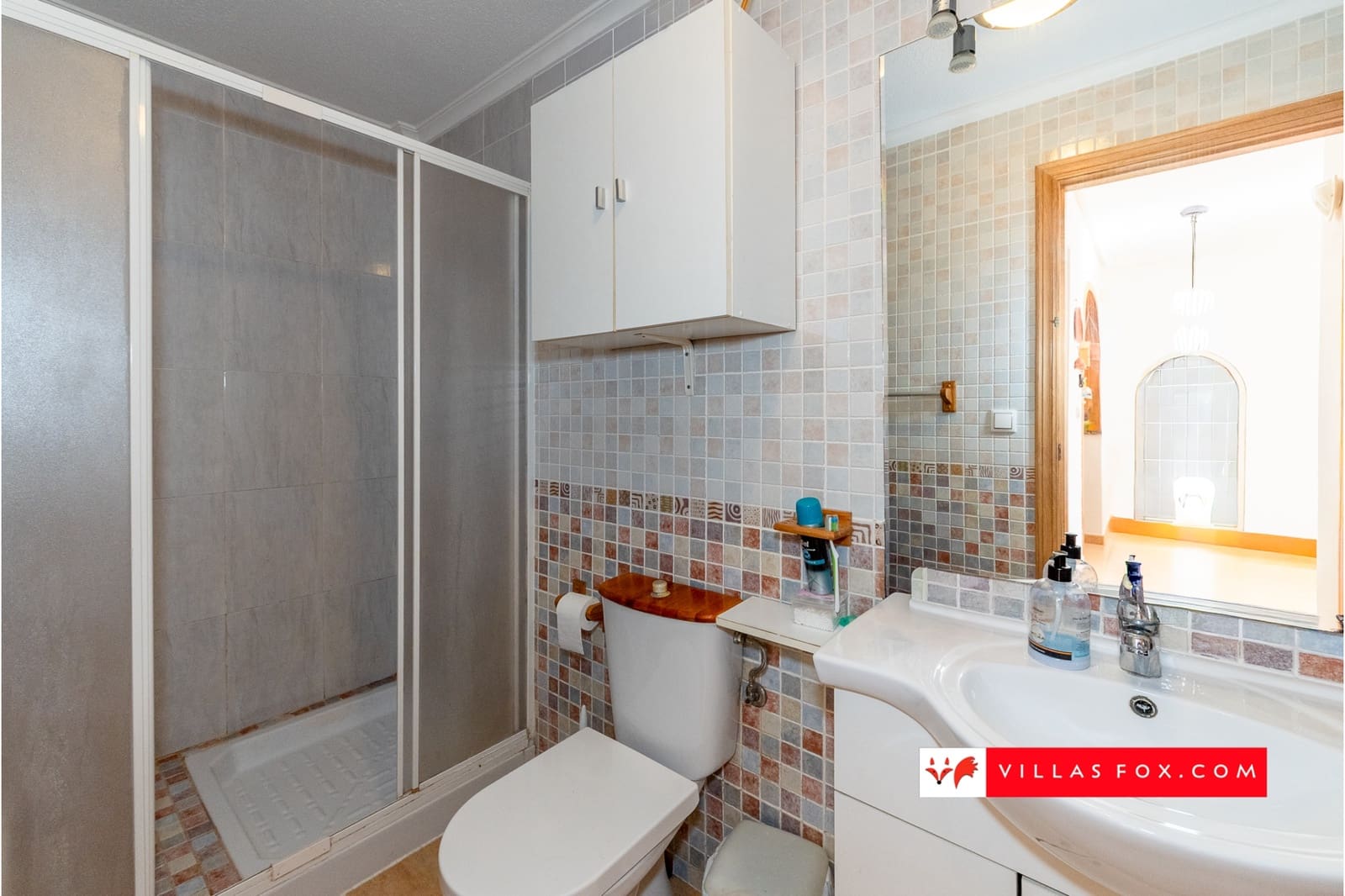 3 soveværelse Semi-Rækkehus til salg i Orihuela Costa med swimmingpool - € 200.000 (Ref: 9332676)