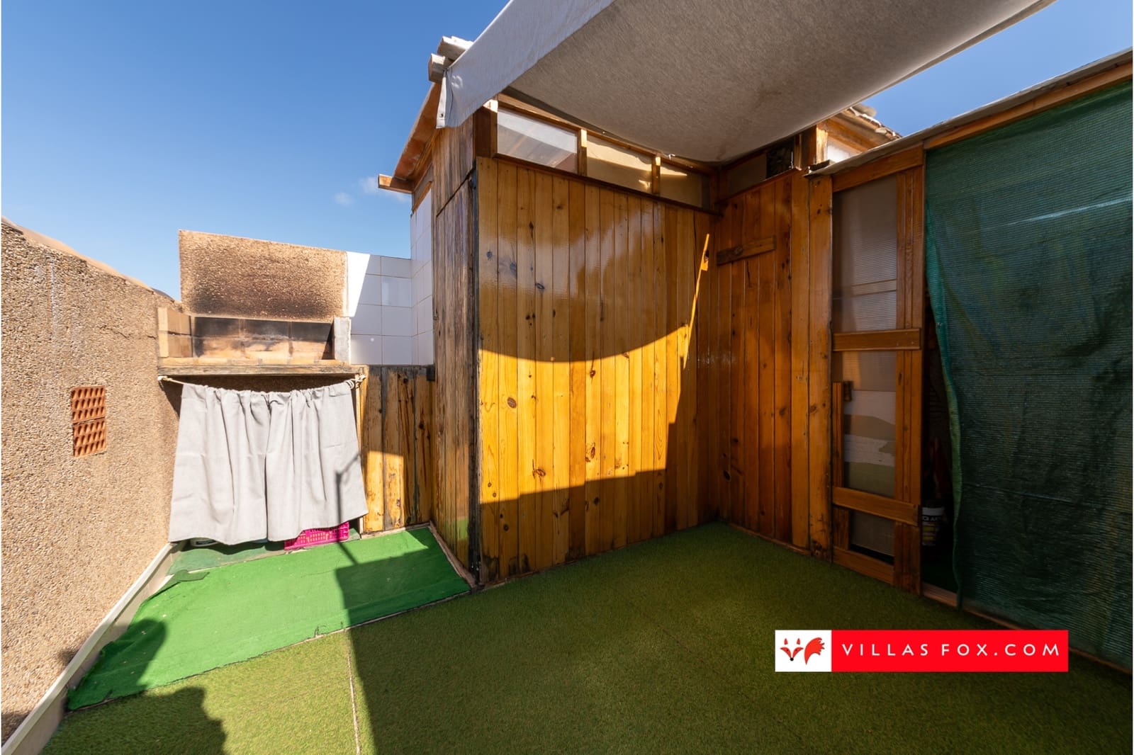 3 soveværelse Semi-Rækkehus til salg i Orihuela Costa med swimmingpool - € 200.000 (Ref: 9332676)