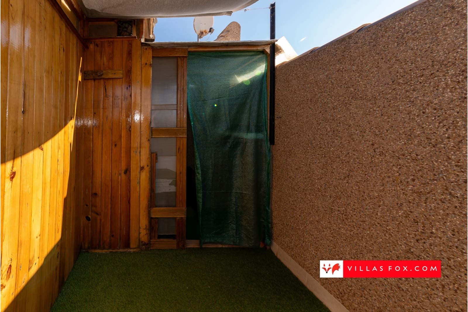 3 soveværelse Semi-Rækkehus til salg i Orihuela Costa med swimmingpool - € 200.000 (Ref: 9332676)