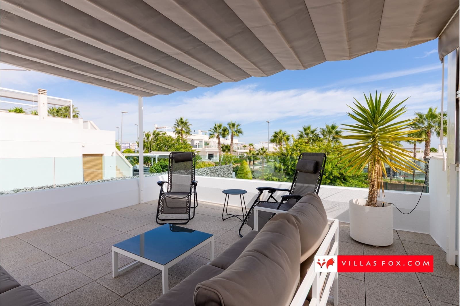 3 soveværelse Semi-Rækkehus til salg i Orihuela med swimmingpool - € 355.000 (Ref: 9336956)