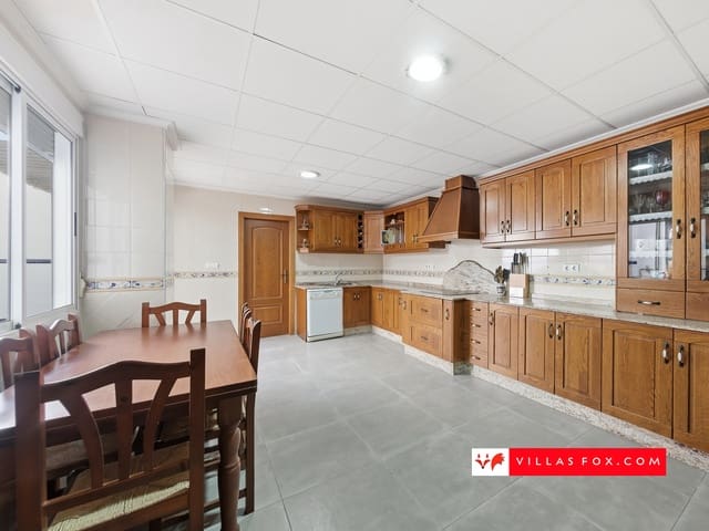 3 soveværelse Byhus til salg i San Miguel de Salinas med garage - € 245.000 (Ref: 9408230)