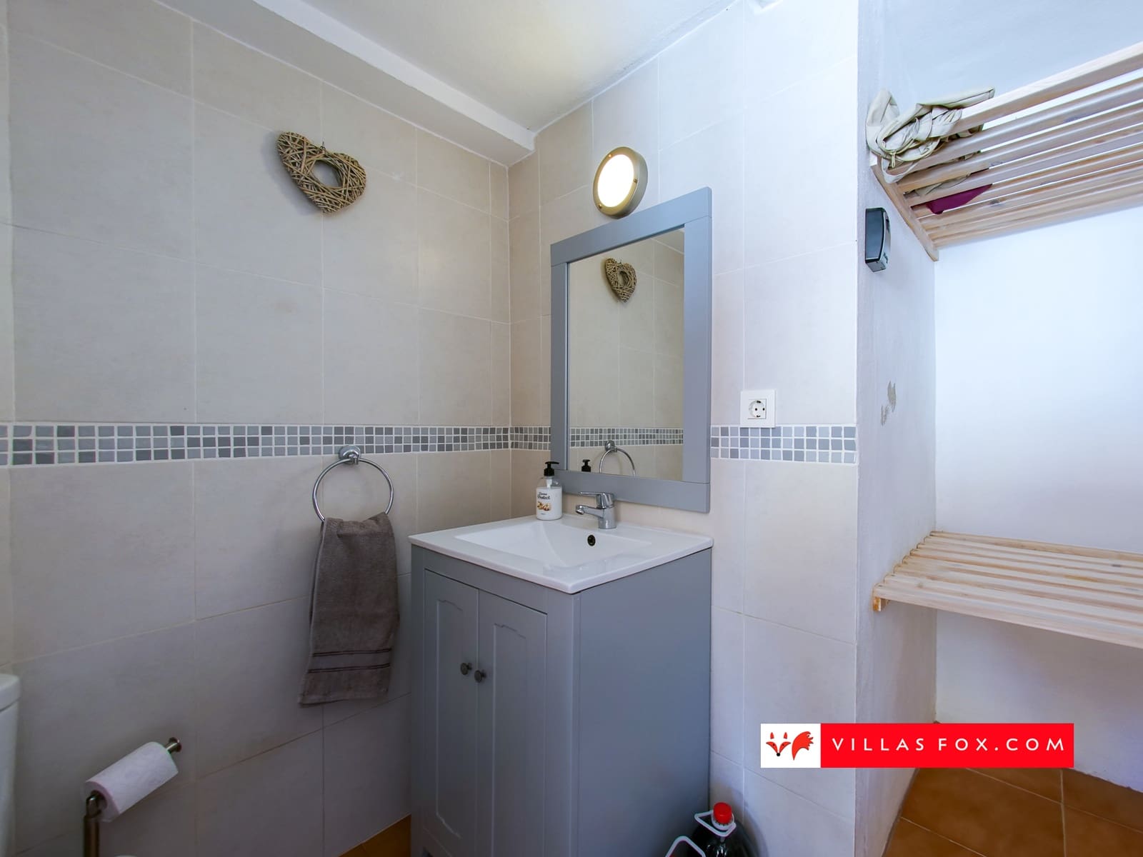 5 bedroom Villa for sale in Orihuela Costa with pool garage - € 385,000 (Ref: 9436515)