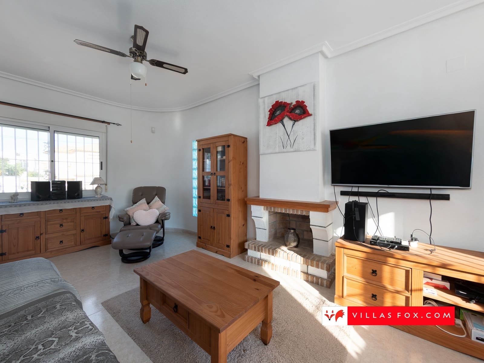 5 bedroom Villa for sale in Orihuela Costa with pool garage - € 385,000 (Ref: 9436515)