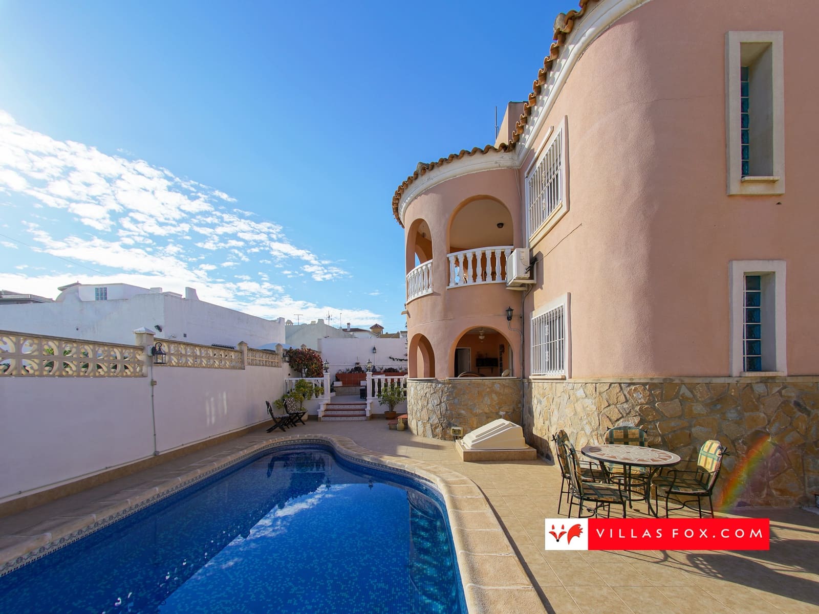 5 bedroom Villa for sale in Orihuela Costa with pool garage - € 385,000 (Ref: 9436515)