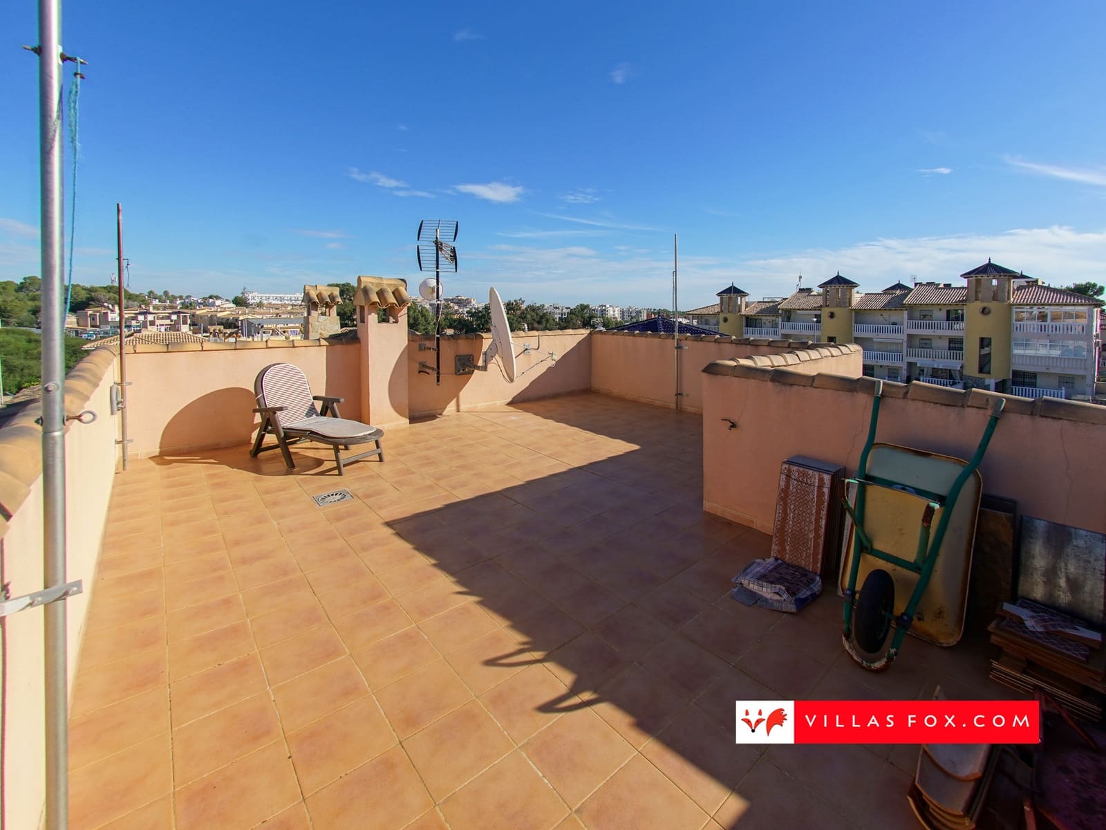 5 bedroom Villa for sale in Orihuela Costa with pool garage - € 385,000 (Ref: 9436515)