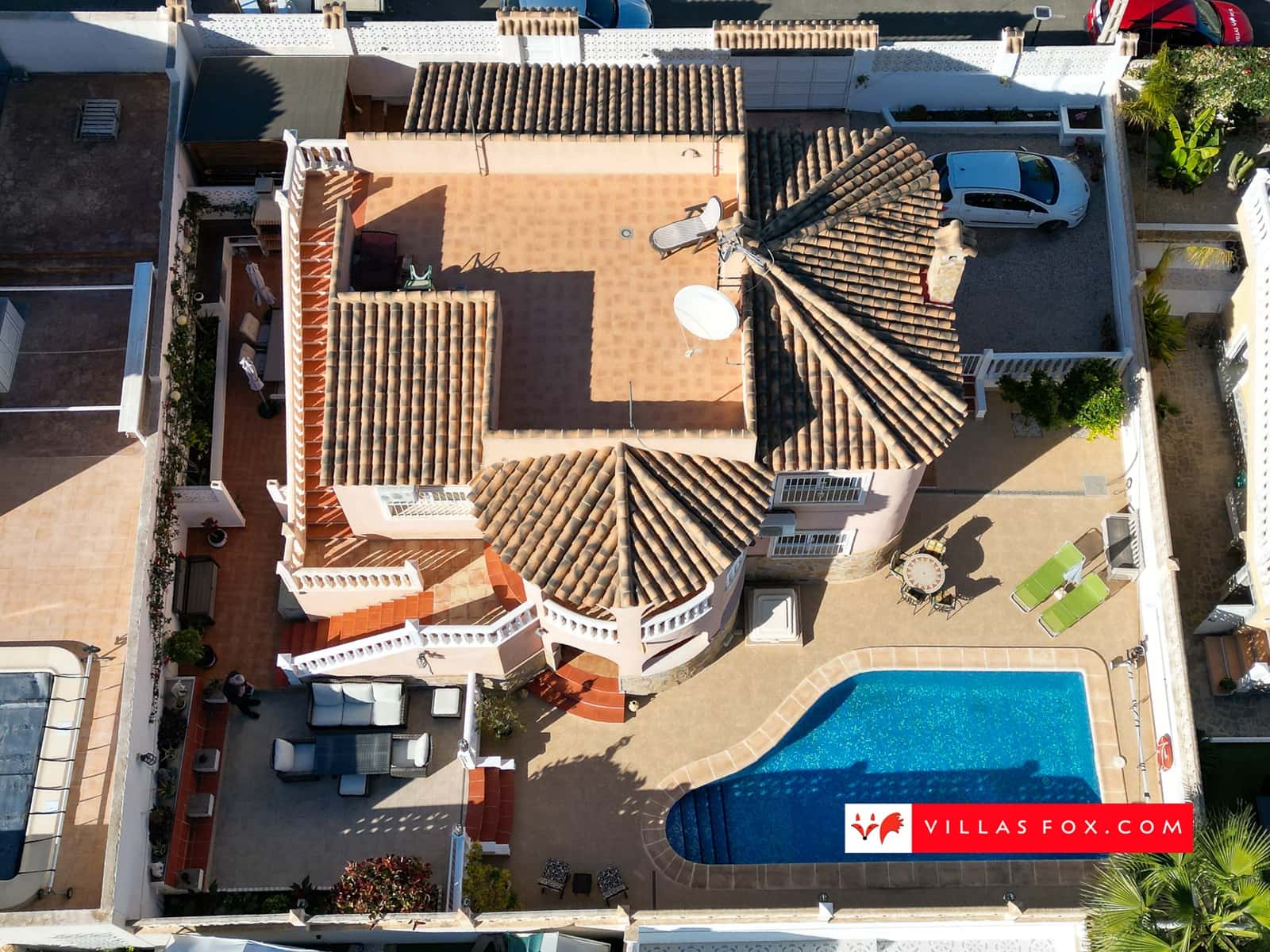 5 soveværelse Villa til salg i San Miguel de Salinas med swimmingpool garage - € 385.000 (Ref: 9438057)