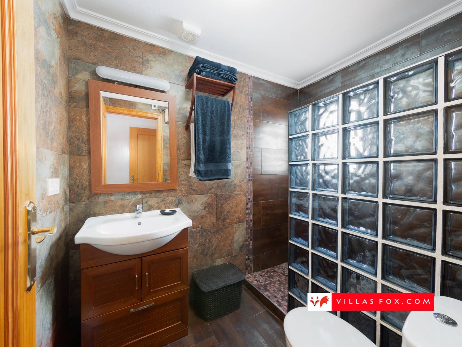 5 soveværelse Villa til salg i San Miguel de Salinas med swimmingpool garage - € 385.000 (Ref: 9438057)