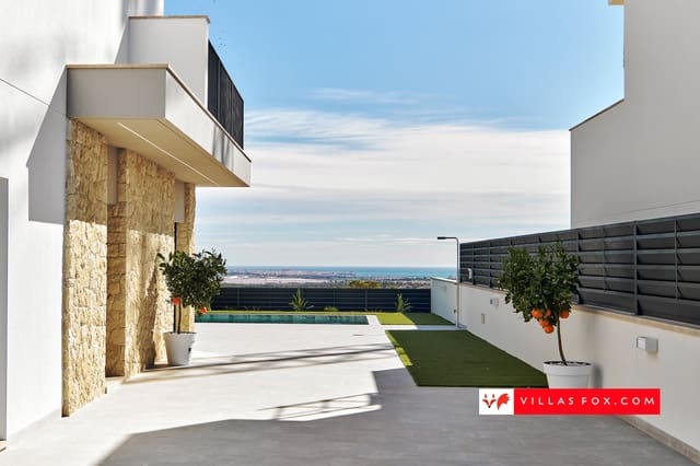 3 bedroom Villa for sale in San Miguel de Salinas with pool - € 649,000 (Ref: 9482412)