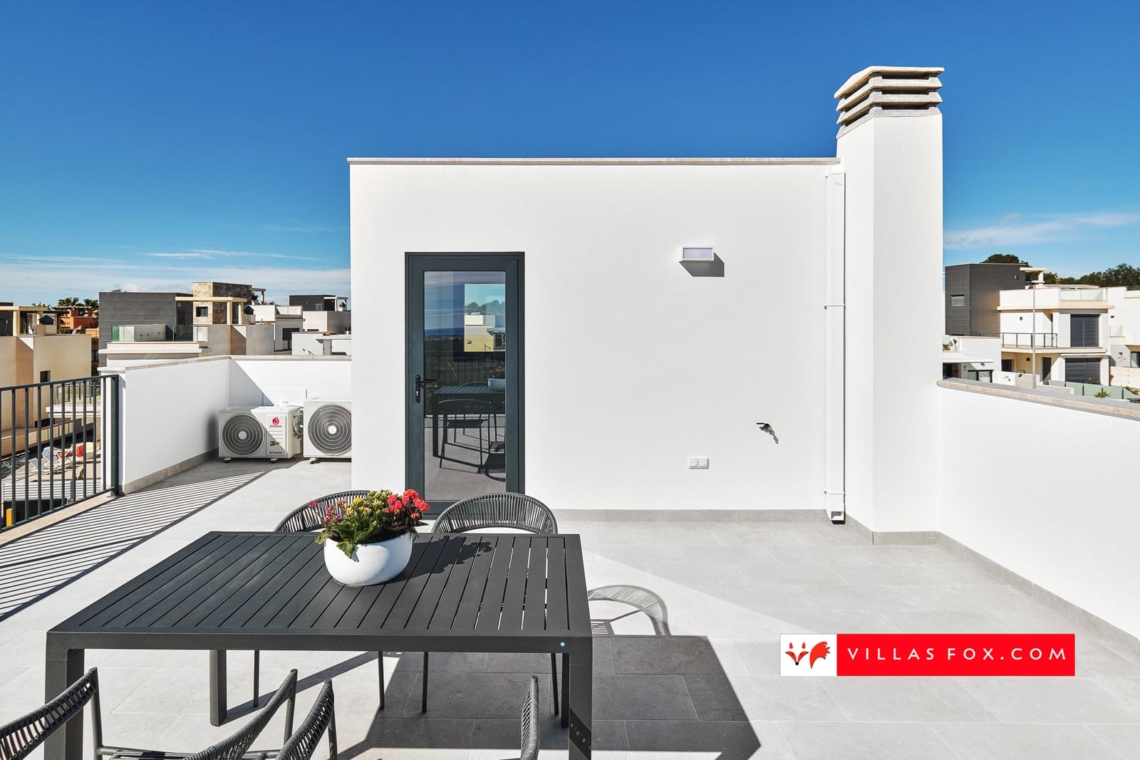 3 bedroom Villa for sale in San Miguel de Salinas with pool - € 649,000 (Ref: 9482412)