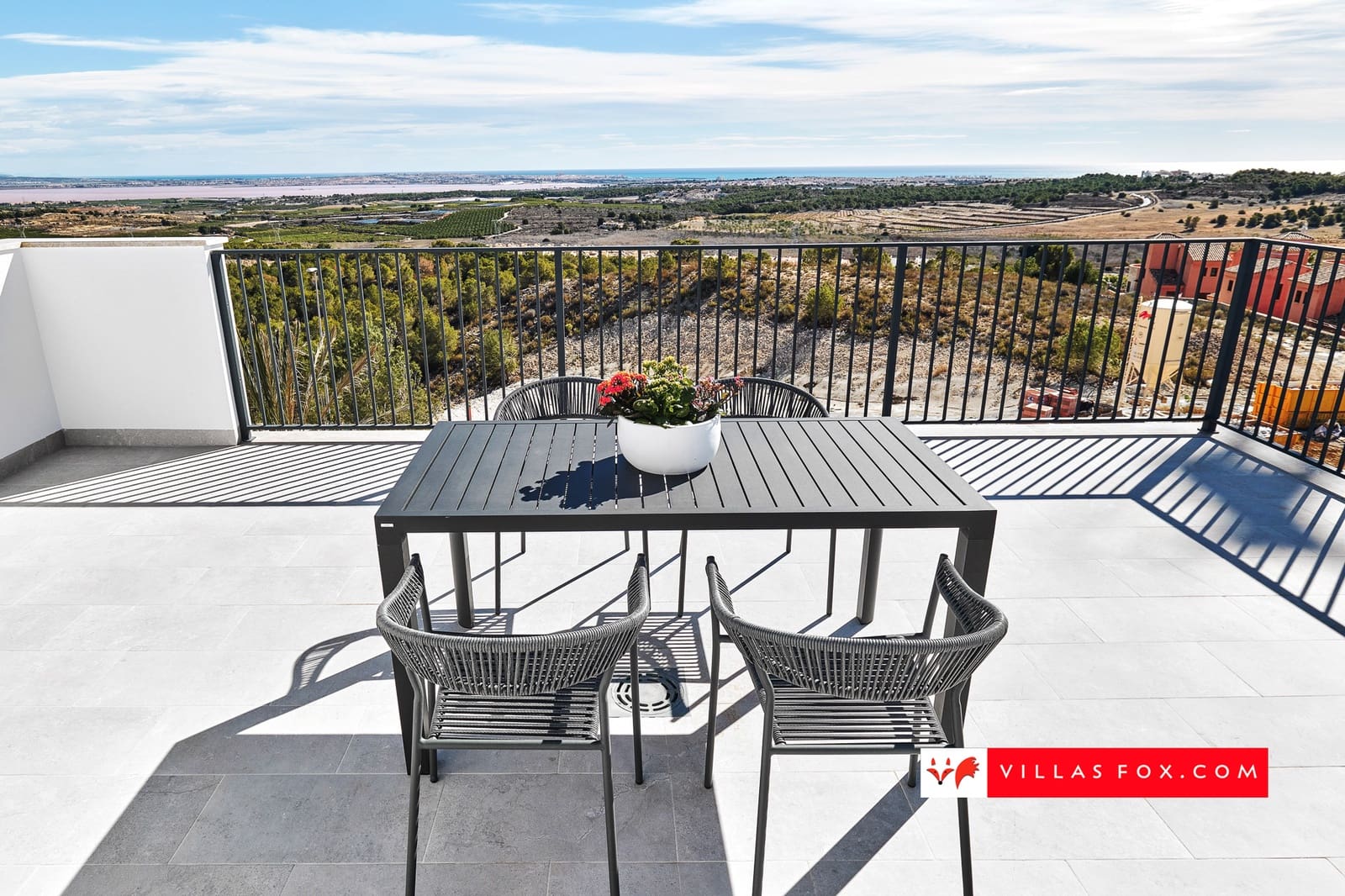 3 bedroom Villa for sale in San Miguel de Salinas with pool - € 649,000 (Ref: 9482412)