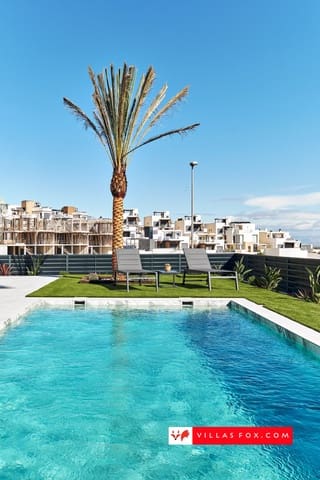3 quarto Moradia para venda em San Miguel de Salinas com piscina - 649 000 € (Ref: 9482412)