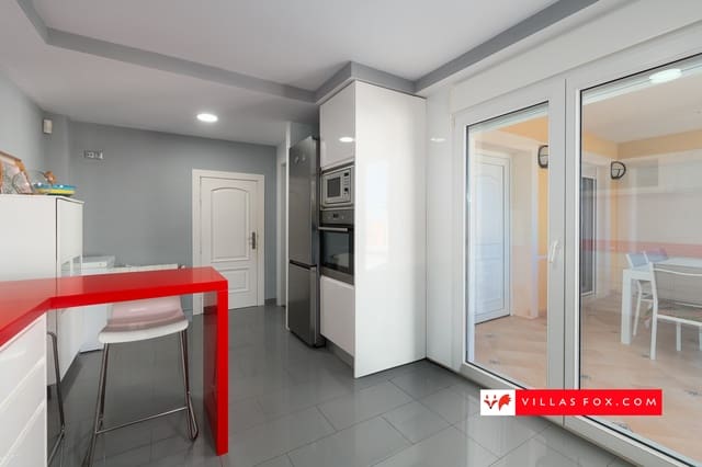 3 bedroom Villa for sale in San Miguel de Salinas with pool garage - € 549,000 (Ref: 9495587)