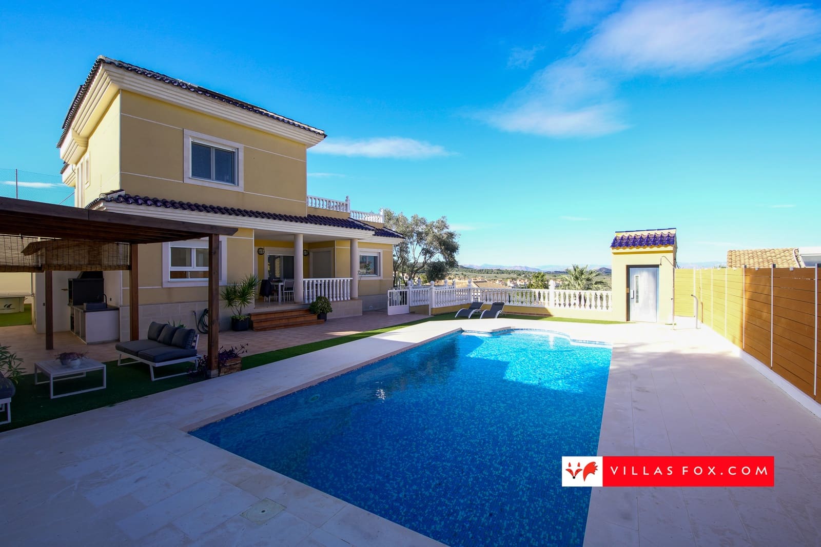 3 bedroom Villa for sale in San Miguel de Salinas with pool garage - € 549,000 (Ref: 9495587)