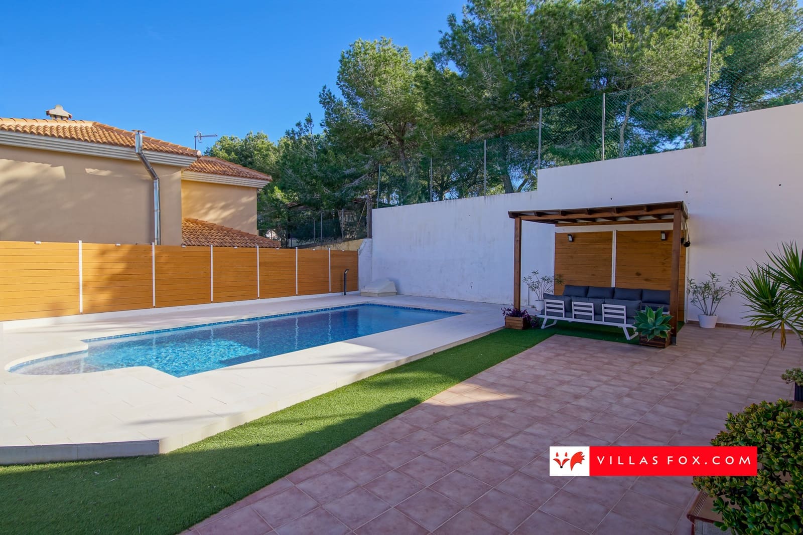 3 bedroom Villa for sale in San Miguel de Salinas with pool garage - € 549,000 (Ref: 9495587)