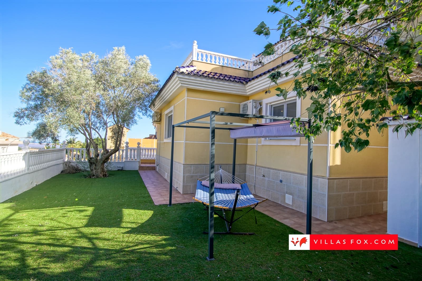 3 bedroom Villa for sale in San Miguel de Salinas with pool garage - € 549,000 (Ref: 9495587)