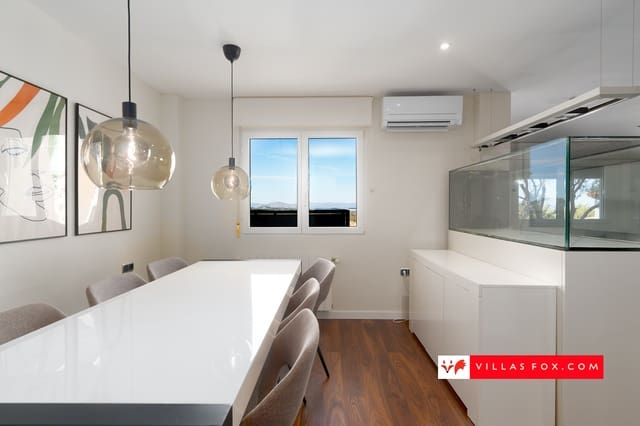 3 bedroom Villa for sale in San Miguel de Salinas with pool garage - € 549,000 (Ref: 9495587)