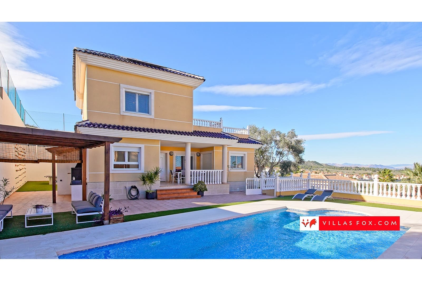 3 Zimmer Villa zu verkaufen in San Miguel de Salinas mit Pool Garage - 549.000 € (Ref: 9495587)