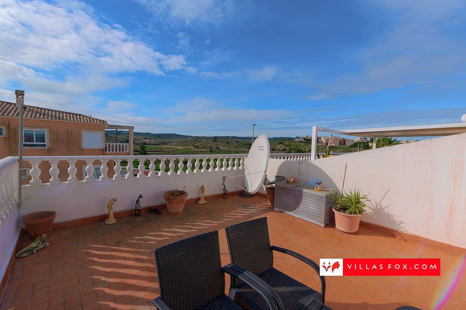 Casa de 2 habitaciones en San Miguel de Salinas en venta - 129.000 € (Ref: 9532326)
