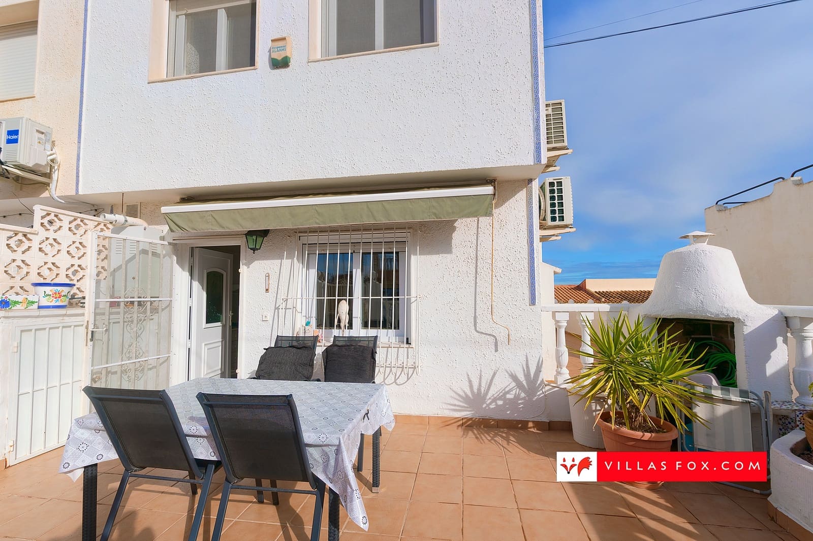 Casa de 2 habitaciones en San Miguel de Salinas en venta - 129.000 € (Ref: 9532326)