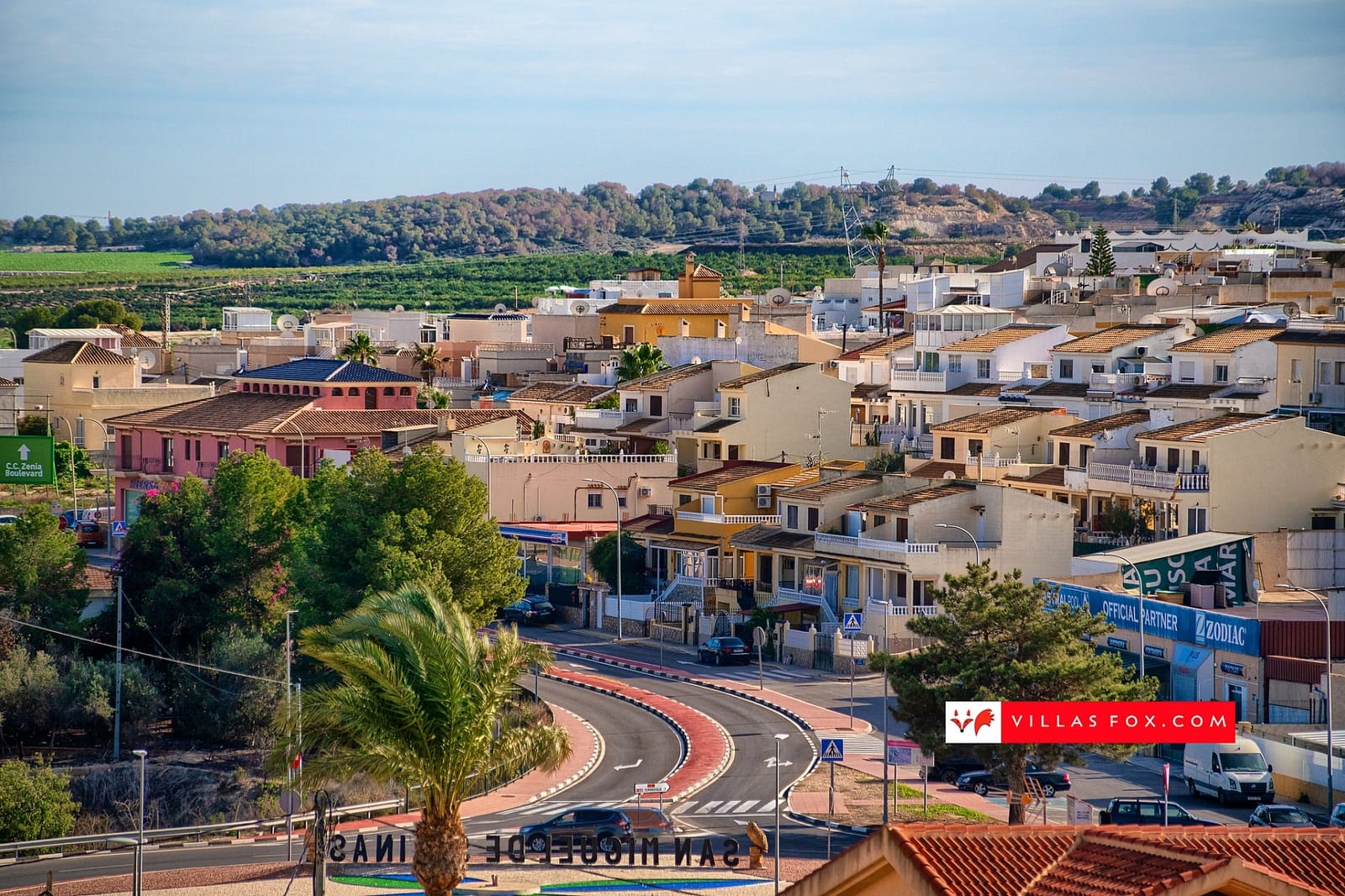 Casa de 2 habitaciones en San Miguel de Salinas en venta - 129.000 € (Ref: 9532326)