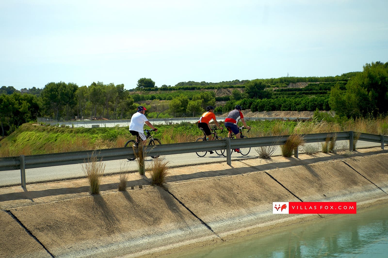 2 Zimmer Apartment zu verkaufen in San Miguel de Salinas mit Pool Garage - 165.000 € (Ref: 9538931)