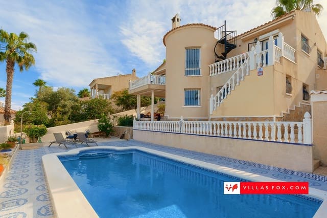 3 slaapkamer Villa te koop in San Miguel de Salinas met zwembad - € 379.000 (Ref: 9564156)