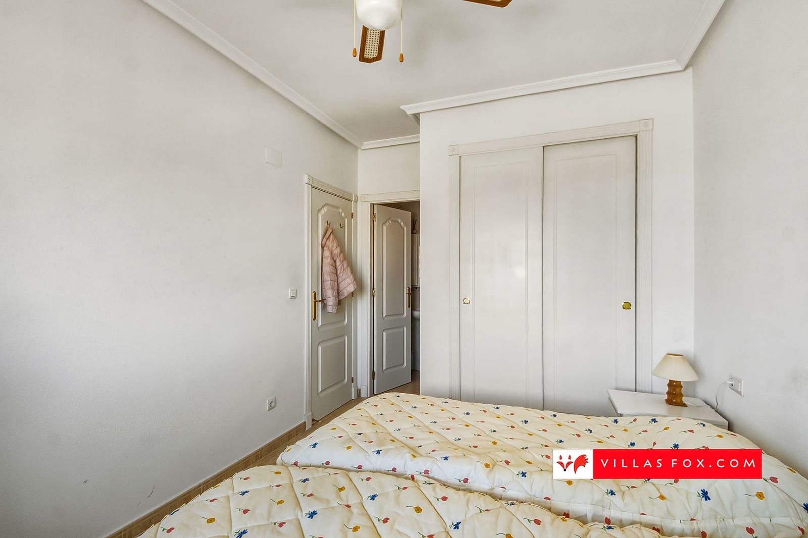 2 soverom Leilighet til salgs i San Miguel de Salinas med svømmebasseng garasje - € 140 000 (Ref: 9572167)