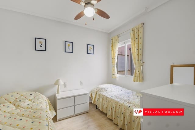 2 bedroom Apartment for sale in San Miguel de Salinas with pool garage - € 140,000 (Ref: 9572167)