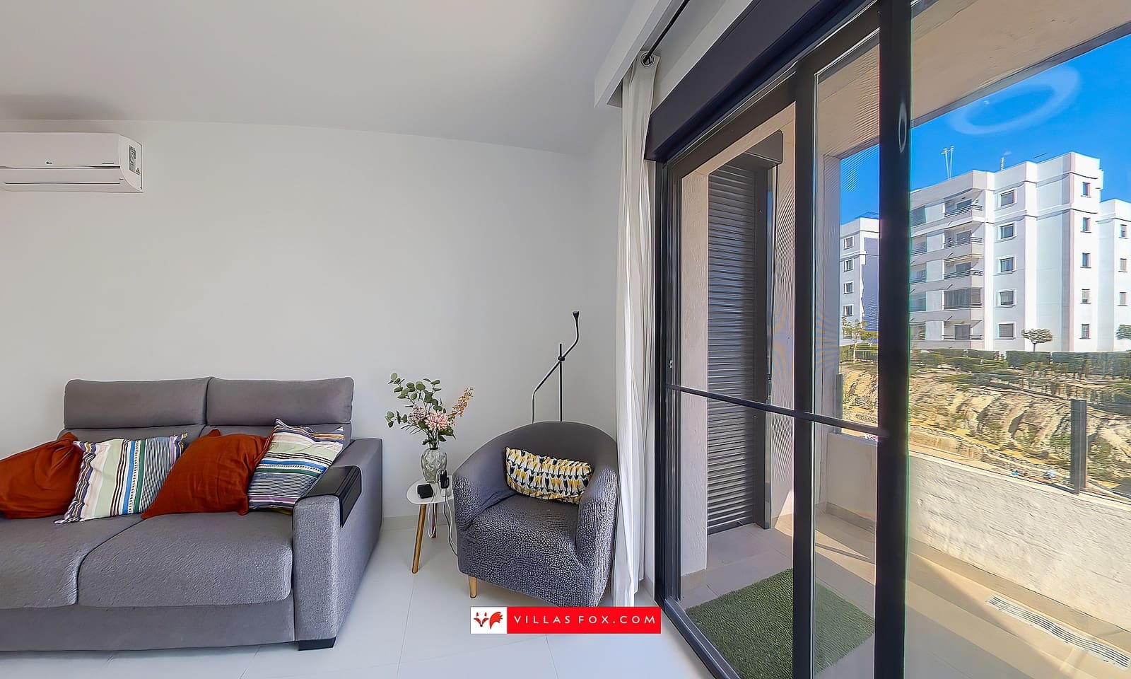 2 slaapkamer Appartement te koop in San Miguel de Salinas met zwembad - € 172.500 (Ref: 9632683)