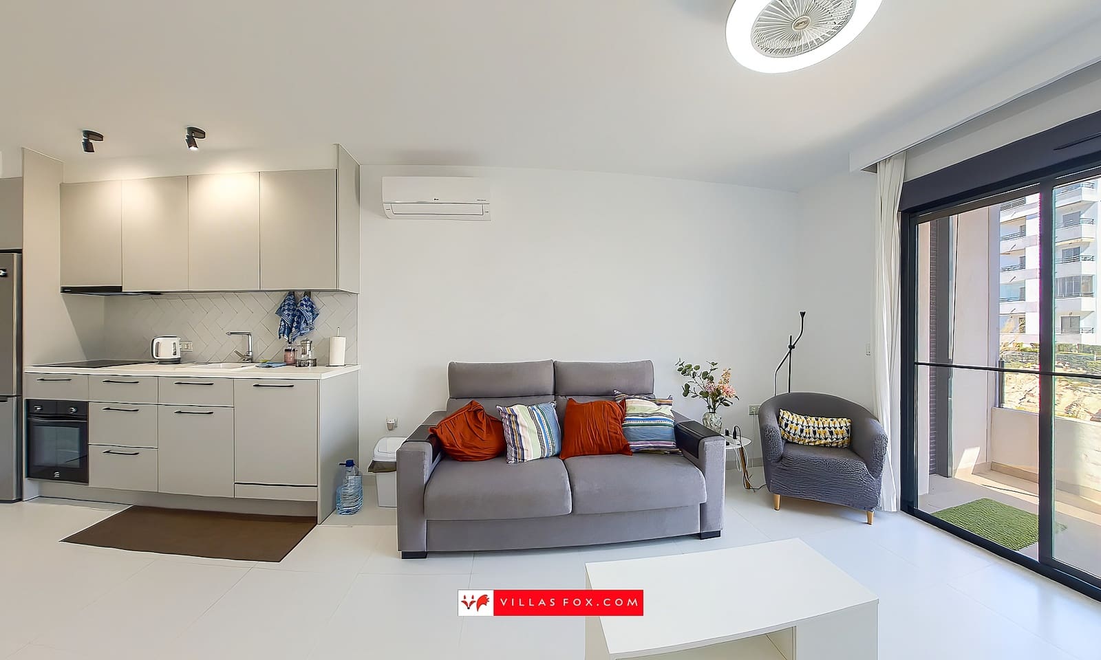 2 slaapkamer Appartement te koop in San Miguel de Salinas met zwembad - € 172.500 (Ref: 9632683)