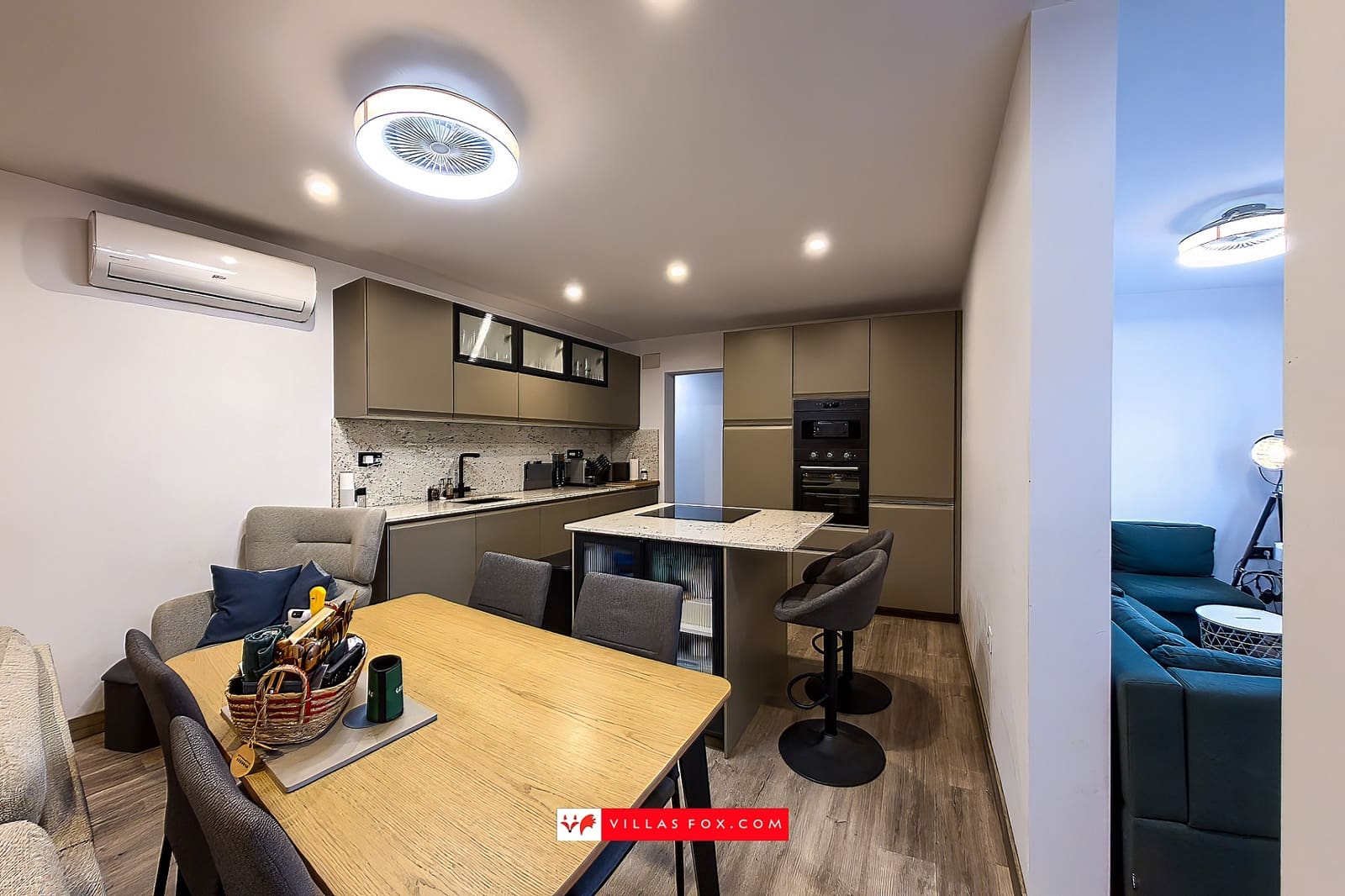 4 makuuhuone Omakotitalo myytävänä paikassa San Miguel de Salinas - 199 000 € (Ref: 9664044)