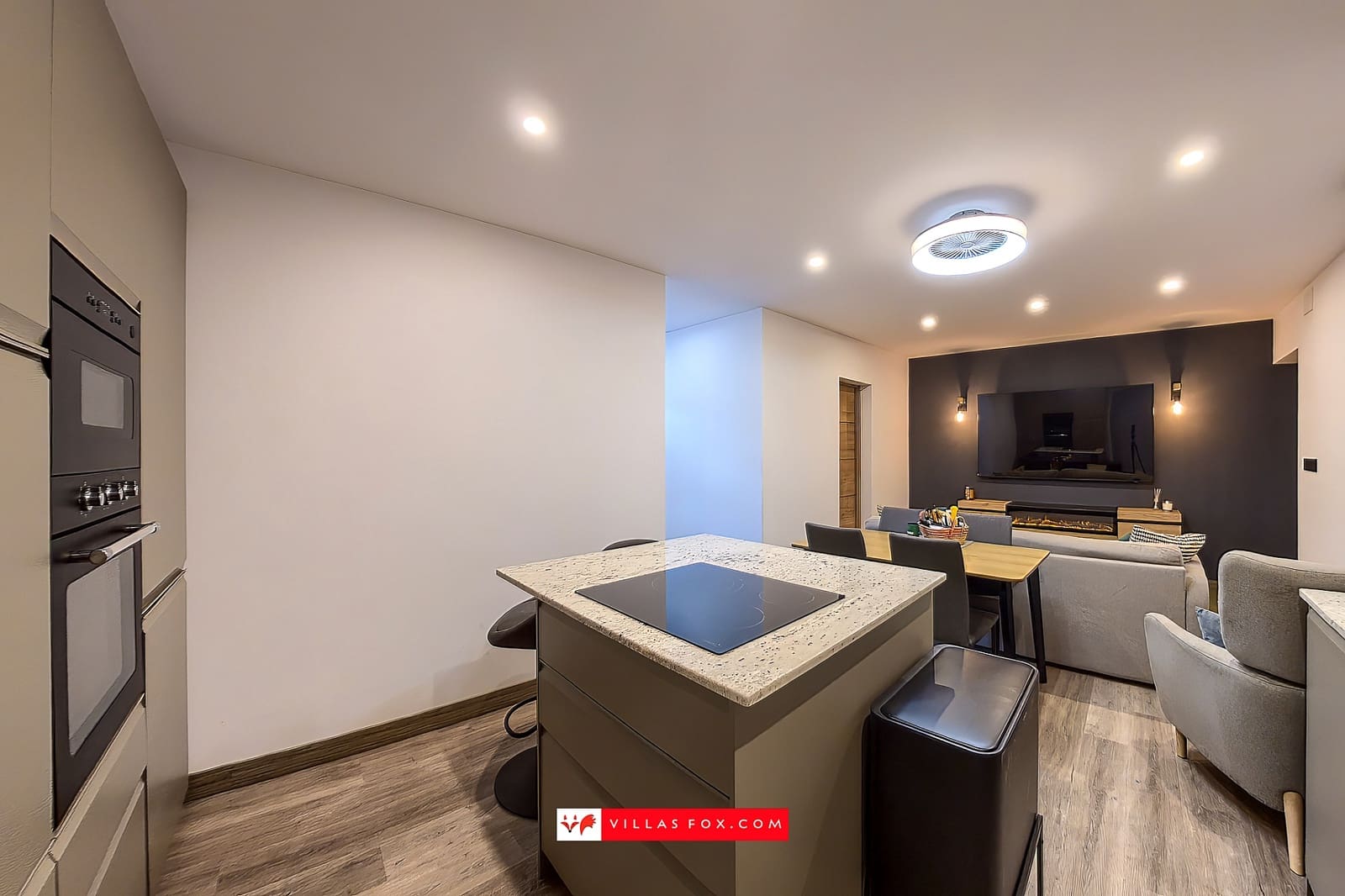 4 makuuhuone Omakotitalo myytävänä paikassa San Miguel de Salinas - 199 000 € (Ref: 9664044)