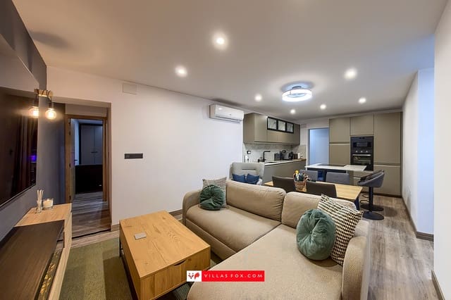 Casa de 4 habitaciones en San Miguel de Salinas en venta - 199.000 € (Ref: 9664044)