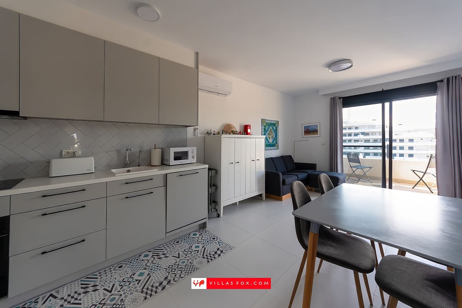 2 soverom Leilighet til salgs i San Miguel de Salinas med svømmebasseng garasje - € 184 000 (Ref: 9672173)