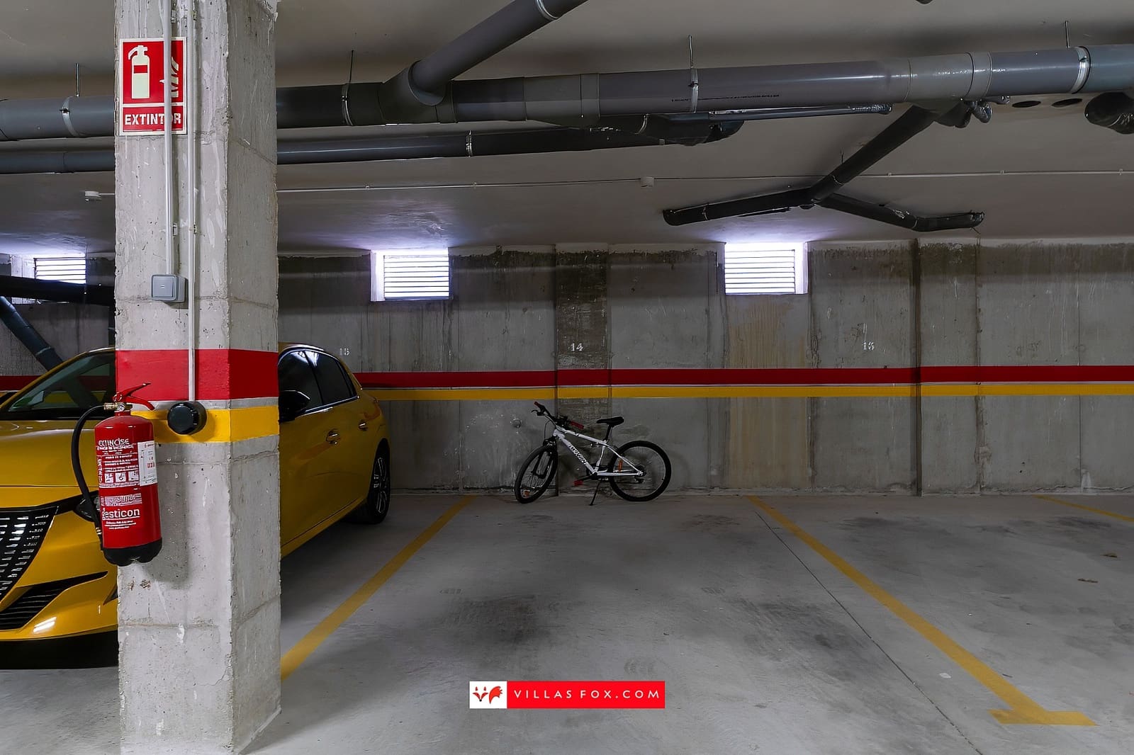 2 soverom Leilighet til salgs i San Miguel de Salinas med svømmebasseng garasje - € 184 000 (Ref: 9672173)