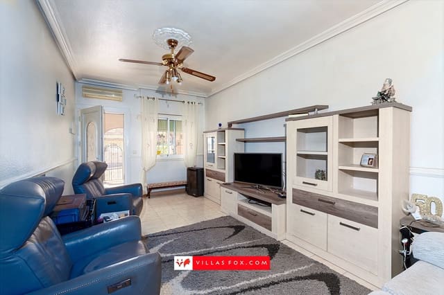 2 sovrum Semi-fristående Villa till salu i San Miguel de Salinas med pool - 159 000 € (Ref: 9780005)