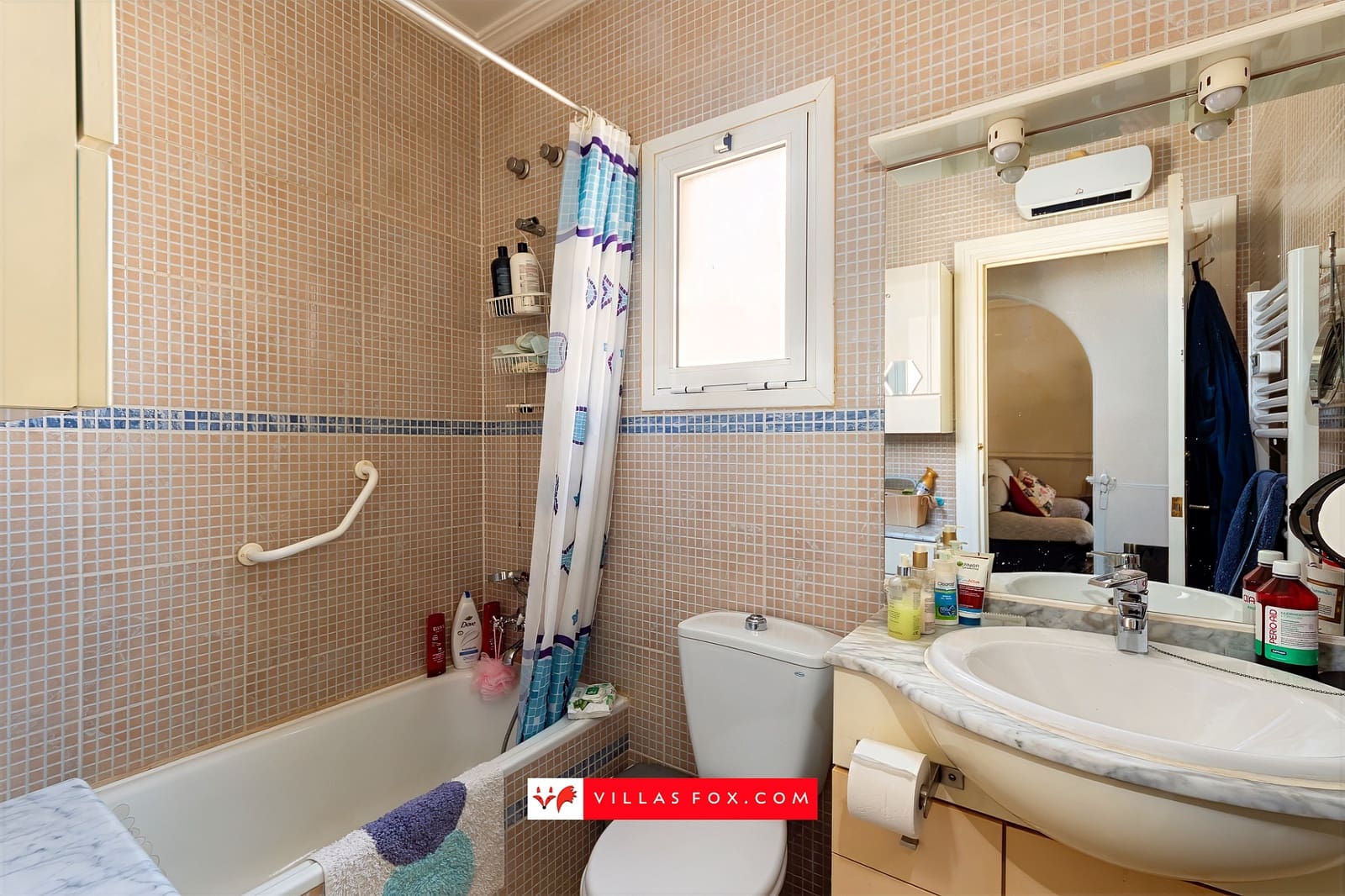 2 soveværelse Semi-Rækkehus til salg i San Miguel de Salinas med swimmingpool - € 159.000 (Ref: 9780005)