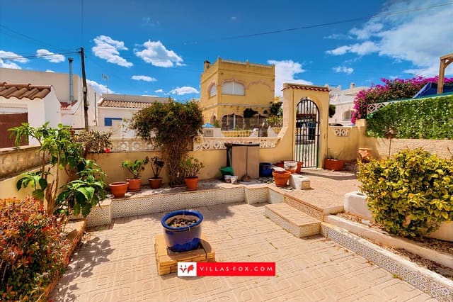 2 bedroom Semi-detached Villa for sale in San Miguel de Salinas with pool - € 159,000 (Ref: 9780005)