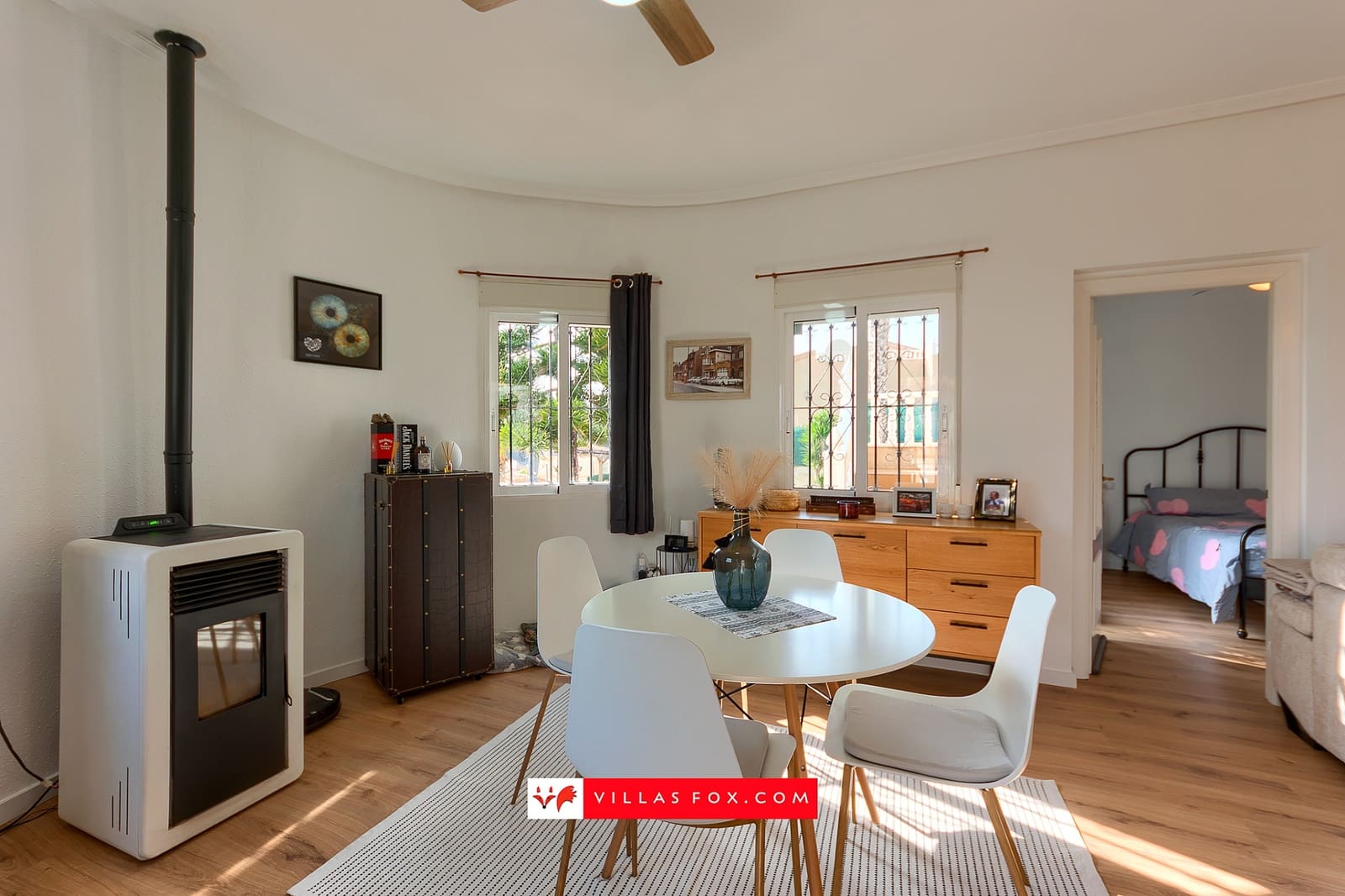 3 soverom Villa til salgs i San Miguel de Salinas med svømmebasseng garasje - € 349 000 (Ref: 9814102)