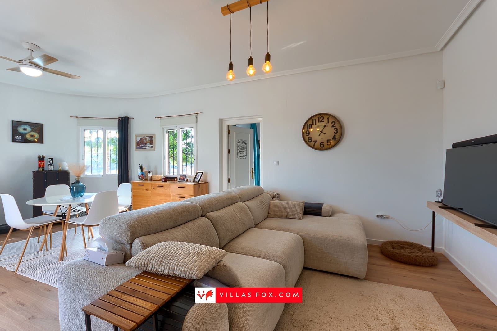3 soverom Villa til salgs i San Miguel de Salinas med svømmebasseng garasje - € 349 000 (Ref: 9814102)