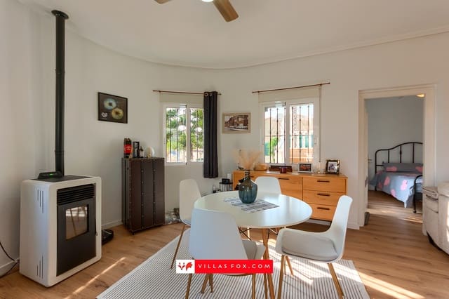 3 soverom Villa til salgs i San Miguel de Salinas med svømmebasseng garasje - € 349 000 (Ref: 9814102)