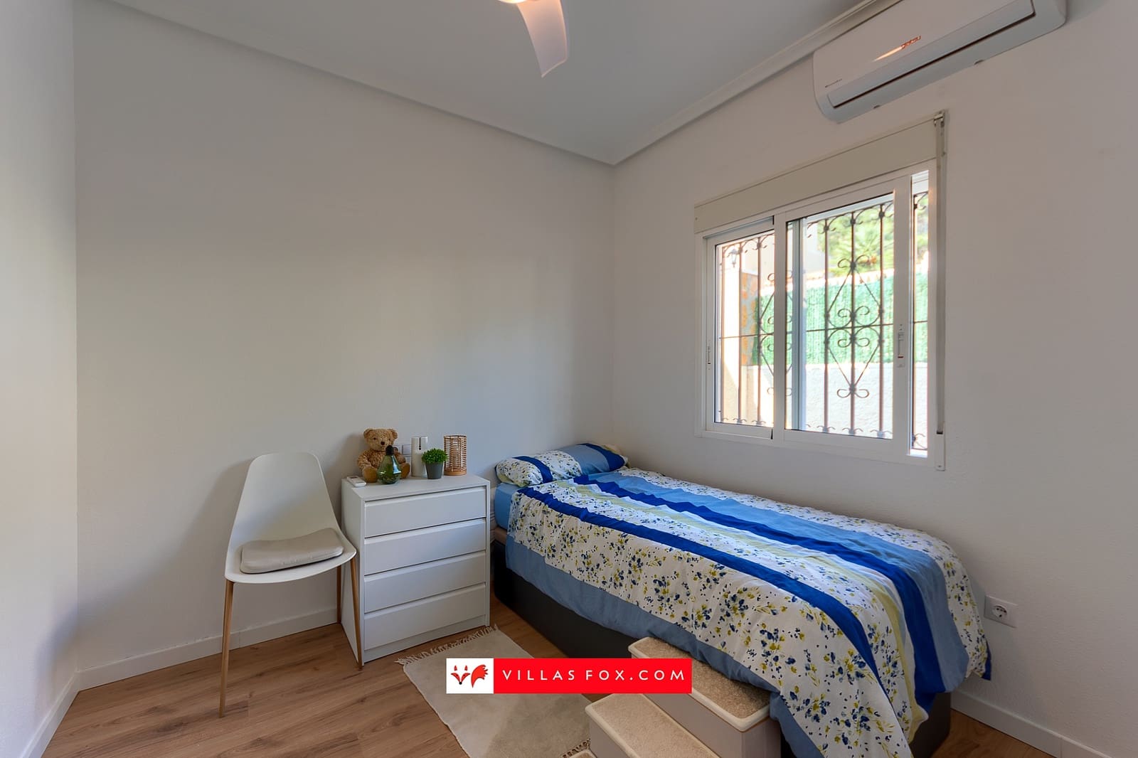 3 soverom Villa til salgs i San Miguel de Salinas med svømmebasseng garasje - € 349 000 (Ref: 9814102)