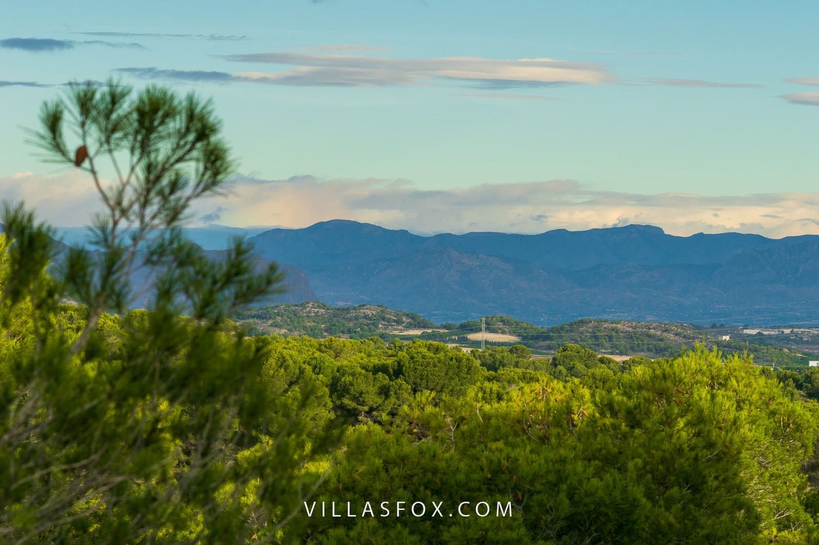 3 soverom Villa til salgs i San Miguel de Salinas med svømmebasseng garasje - € 349 000 (Ref: 9814102)