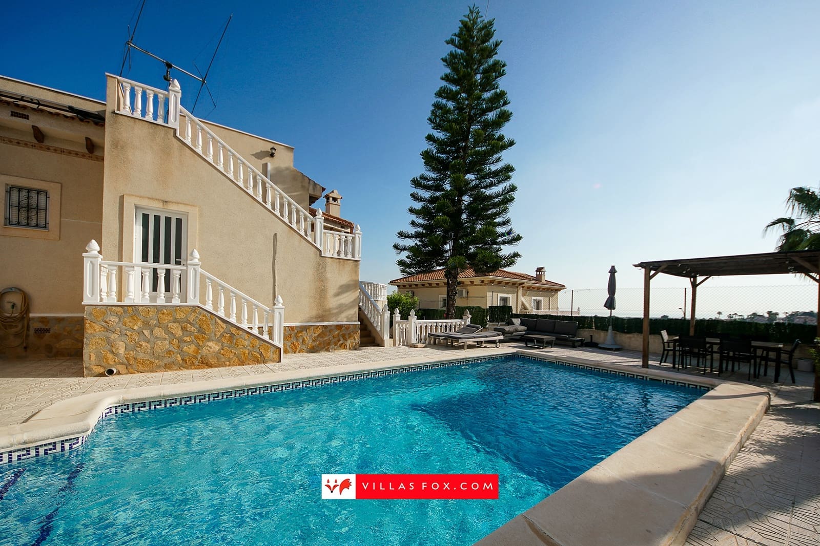 3 soverom Villa til salgs i San Miguel de Salinas med svømmebasseng garasje - € 349 000 (Ref: 9814102)
