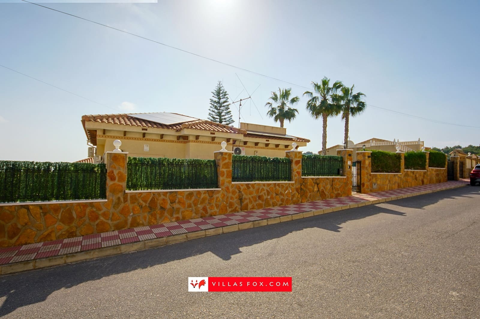 3 soverom Villa til salgs i San Miguel de Salinas med svømmebasseng garasje - € 349 000 (Ref: 9814102)