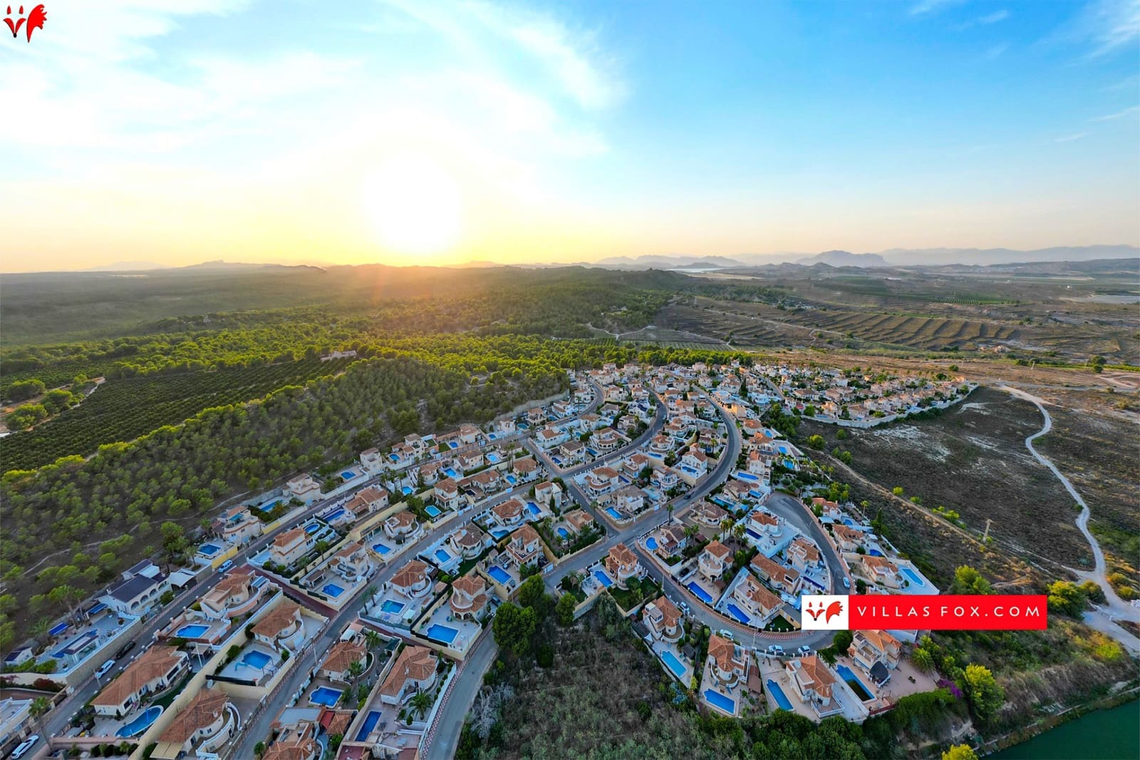 3 soverom Villa til salgs i San Miguel de Salinas med svømmebasseng garasje - € 349 000 (Ref: 9814102)
