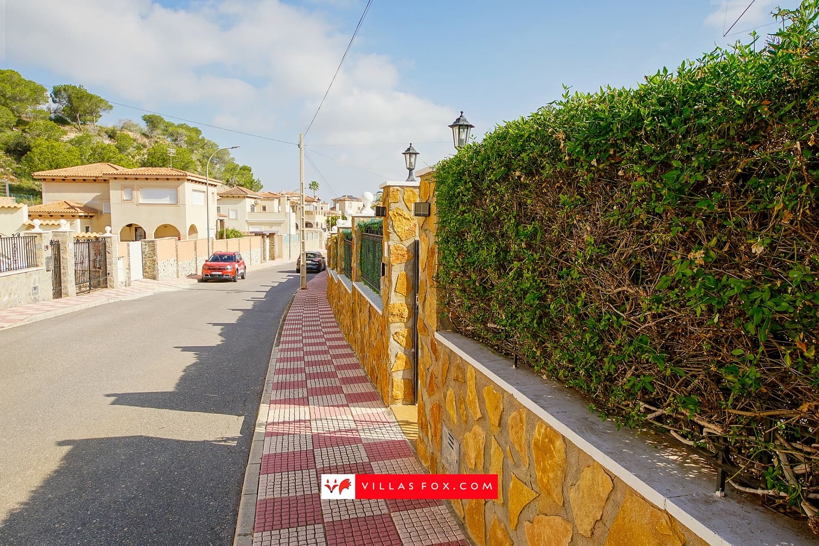 3 soverom Villa til salgs i San Miguel de Salinas med svømmebasseng garasje - € 349 000 (Ref: 9814102)