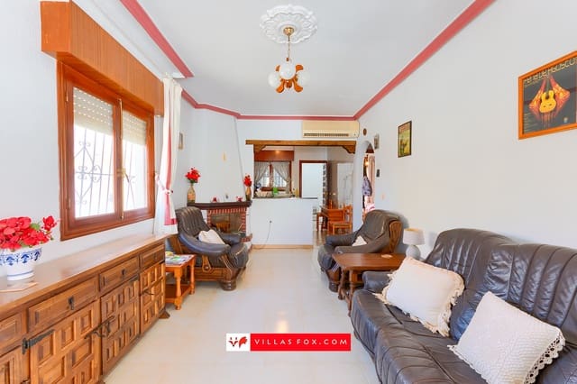 3 soverom Villa til salgs i San Miguel de Salinas med svømmebasseng garasje - € 179 500 (Ref: 9819243)