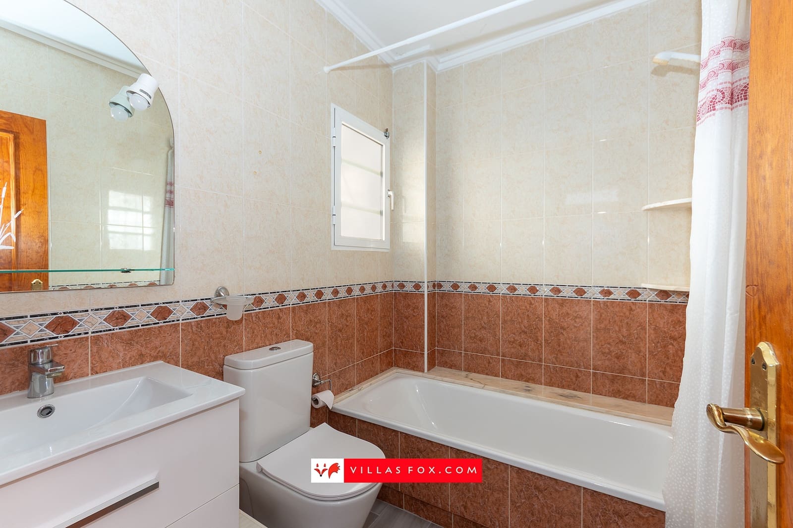 3 slaapkamer Villa te koop in San Miguel de Salinas met zwembad garage - € 285.000 (Ref: 9823927)