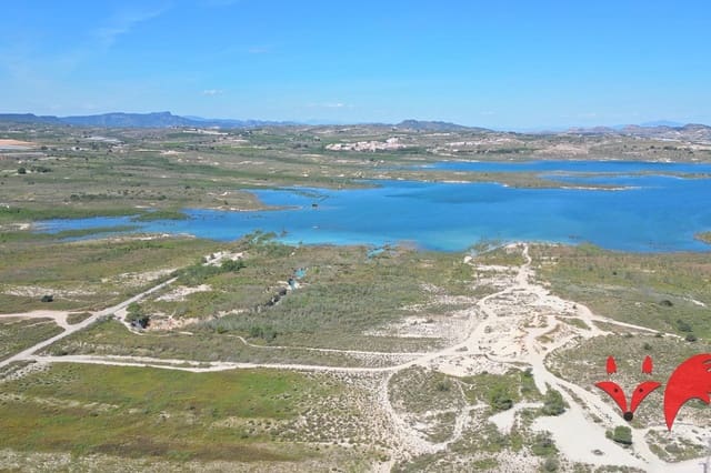 Chalet de 3 habitaciones en San Miguel de Salinas en venta con piscina garaje - 285.000 € (Ref: 9823927)